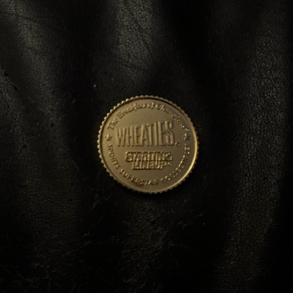 New York Yankees Babe Ruth WHEATIES Cereal gold Vintage Rare Collectible Coin - Picture 3 of 4